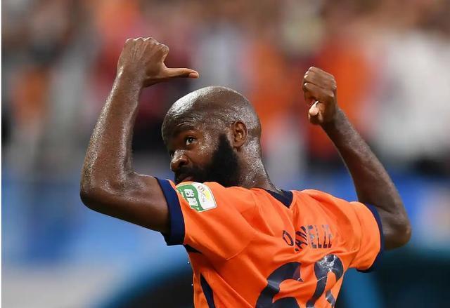 青岛海牛, 他持续展现 青岛海牛, 他持续展现